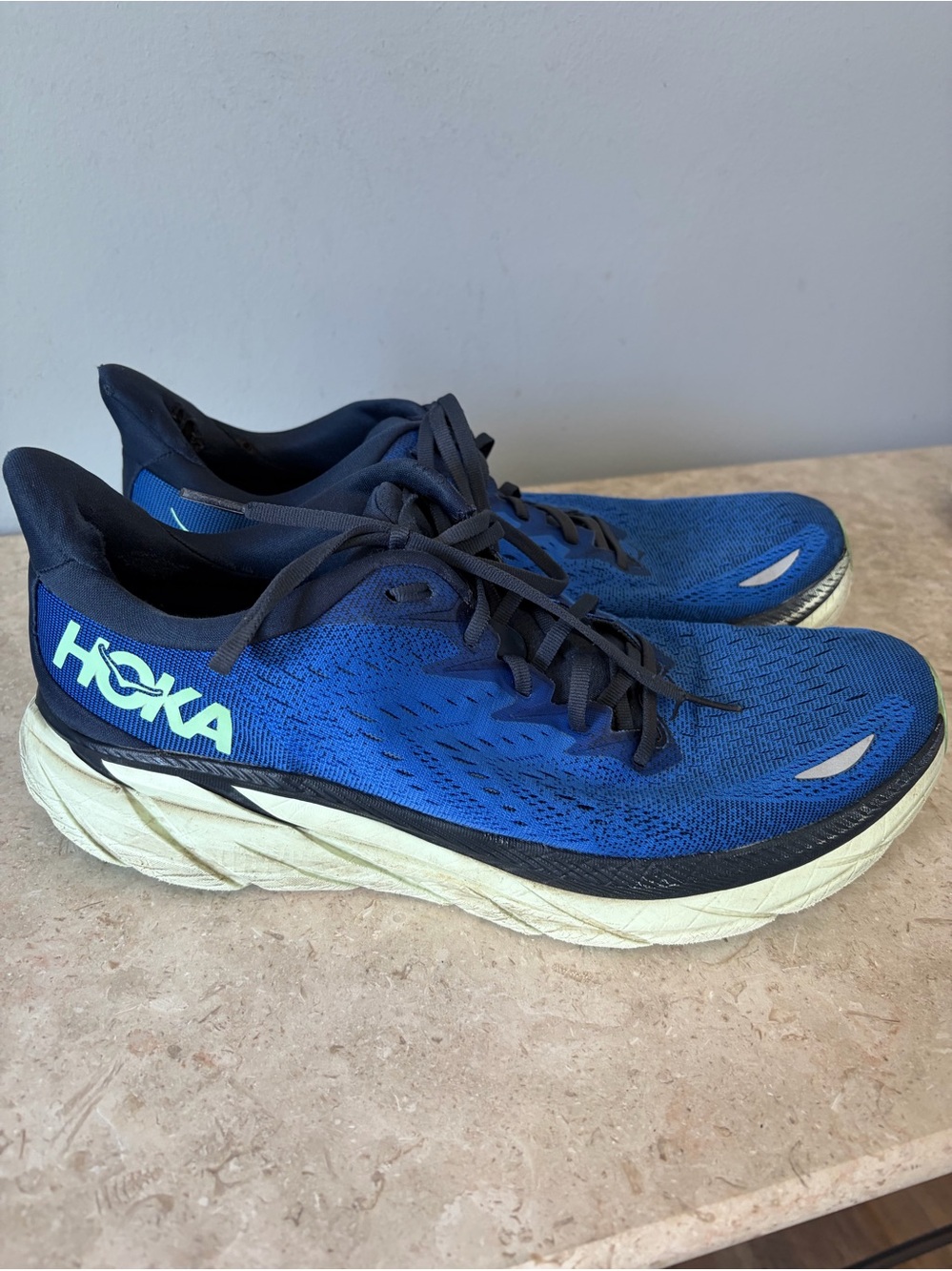 Hoka One Clifton 8 Running Shoes Men’s 11.5D Blue Dazzling Blue Athletic *Fair